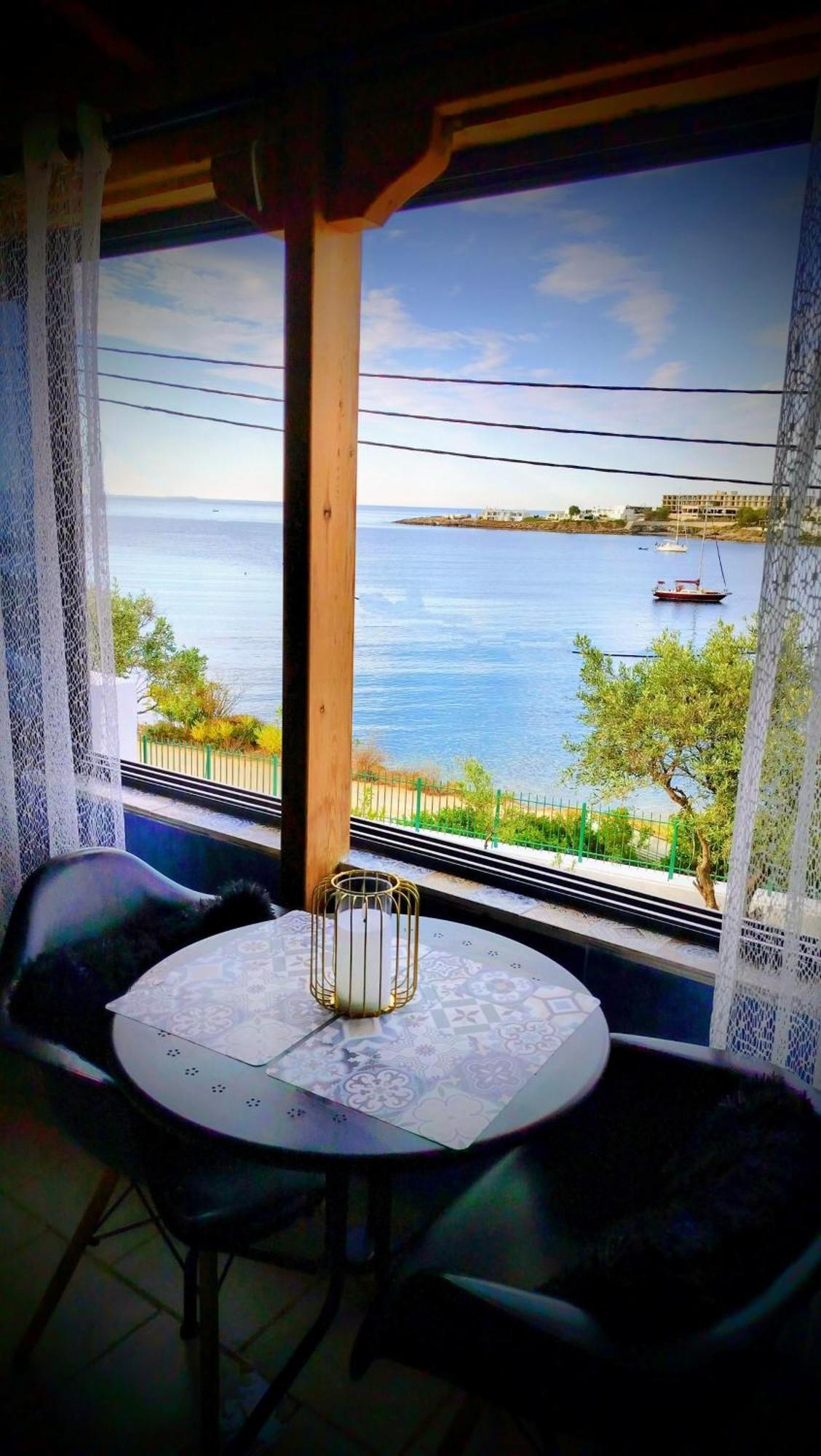 Cap Sounion Seafront Apartment - Adults Only Bagian luar foto