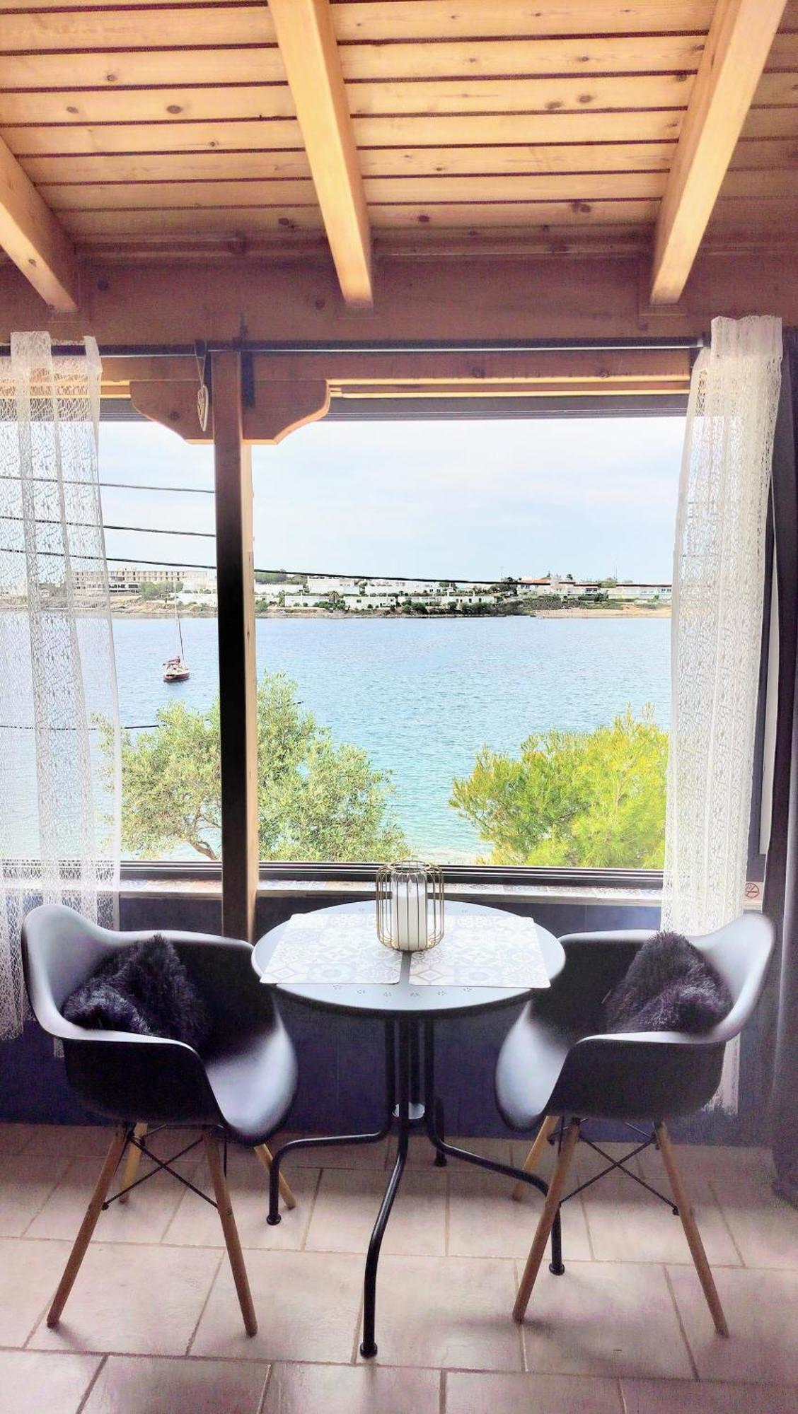 Cap Sounion Seafront Apartment - Adults Only Bagian luar foto
