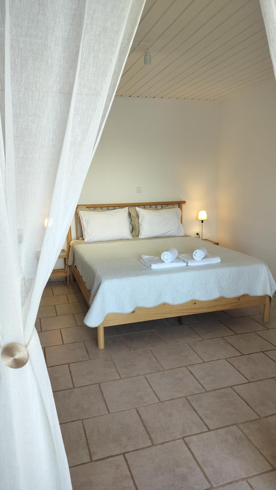 Cap Sounion Seafront Apartment - Adults Only Bagian luar foto