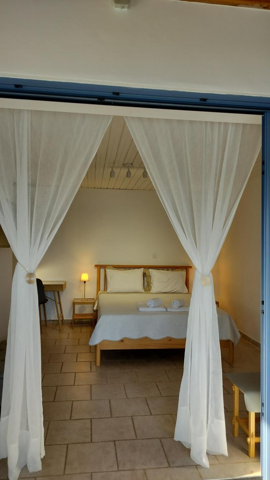 Cap Sounion Seafront Apartment - Adults Only Bagian luar foto