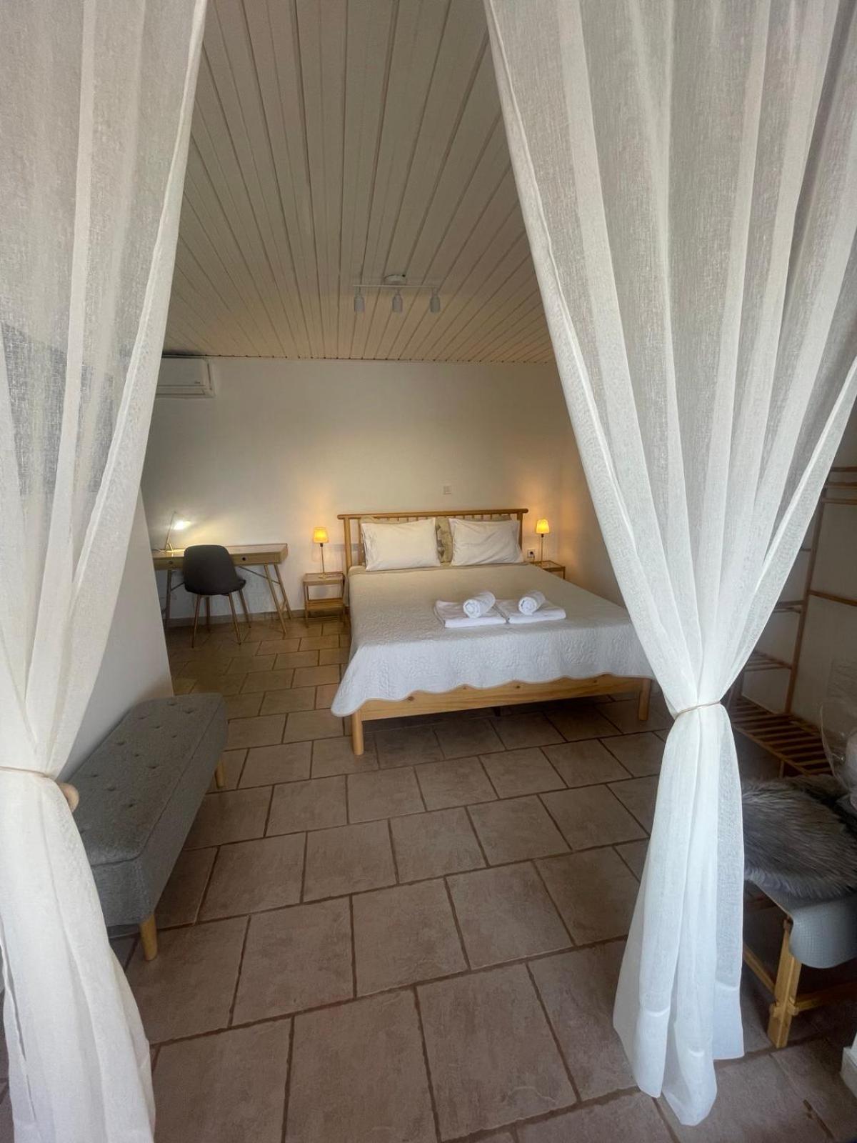 Cap Sounion Seafront Apartments -Adults Only Bagian luar foto