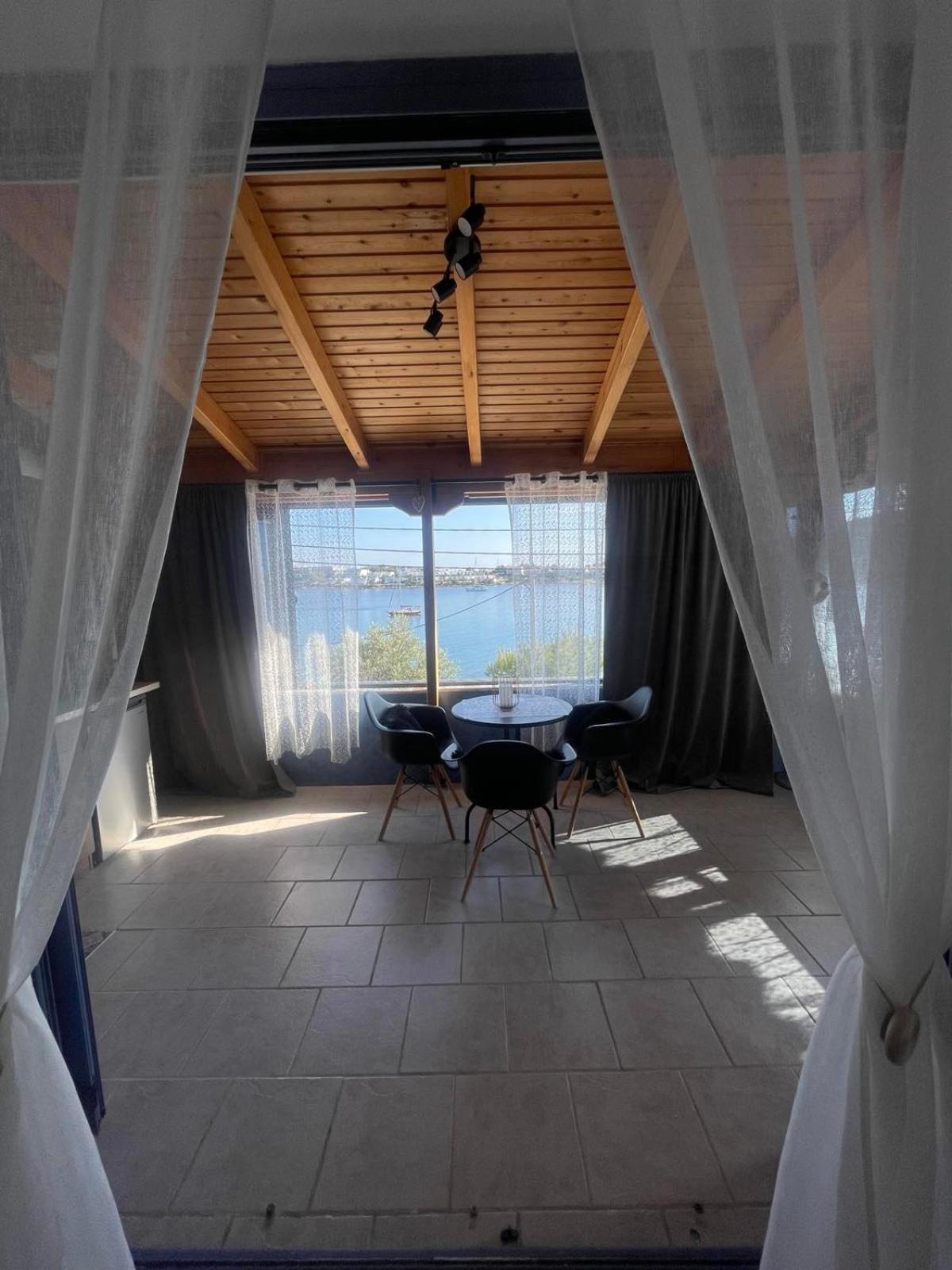 Cap Sounion Seafront Apartment - Adults Only Bagian luar foto